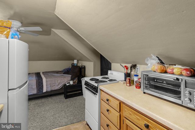 238 E MAIN ST, Terre Hill, PA 17581