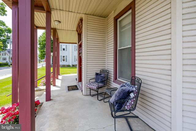 238 E MAIN ST, Terre Hill, PA 17581