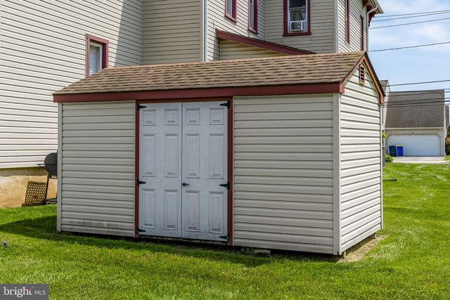 238 E MAIN ST, Terre Hill, PA 17581