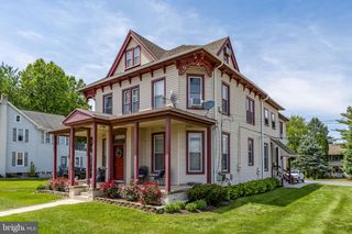 238 E MAIN ST, Terre Hill, PA 17581