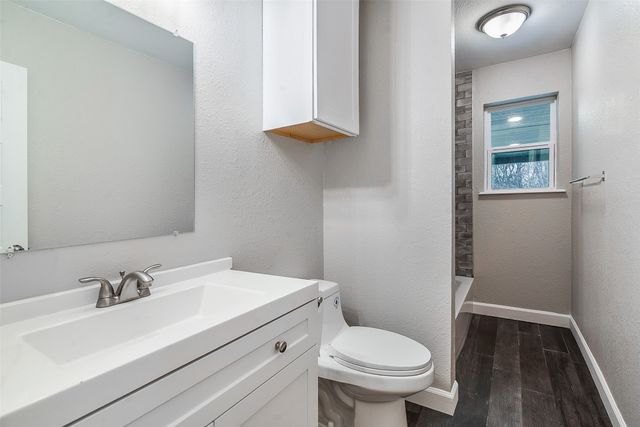 813 S Valentine Drive, Sherman, TX 75090