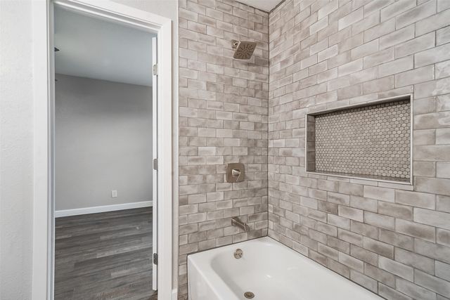 813 S Valentine Drive, Sherman, TX 75090