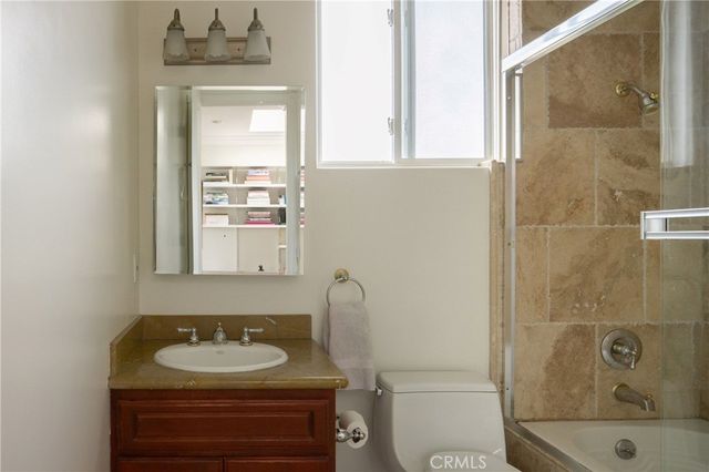 1905 Colby Avenue, Los Angeles, CA 90025