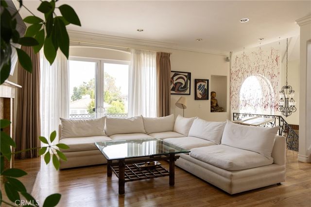 1905 Colby Avenue, Los Angeles, CA 90025