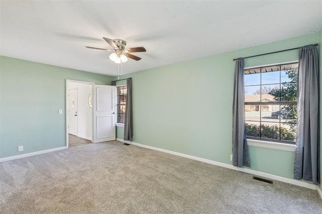 2332 Appleway Street, Edmond, OK 73013