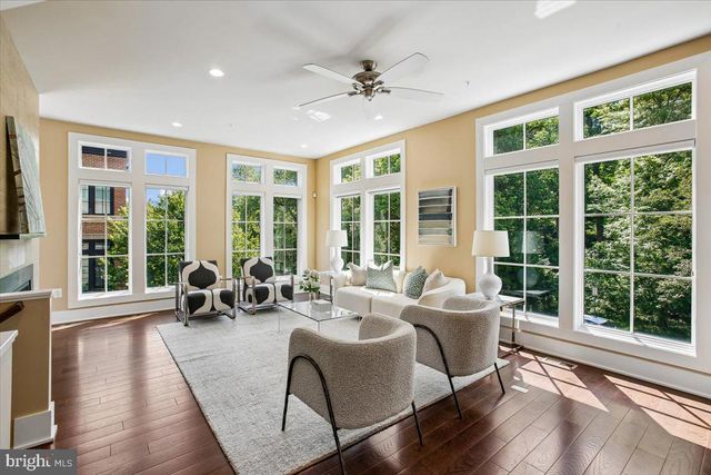 3675 CHEVY CHASE LAKE DR, Chevy Chase, MD 20815