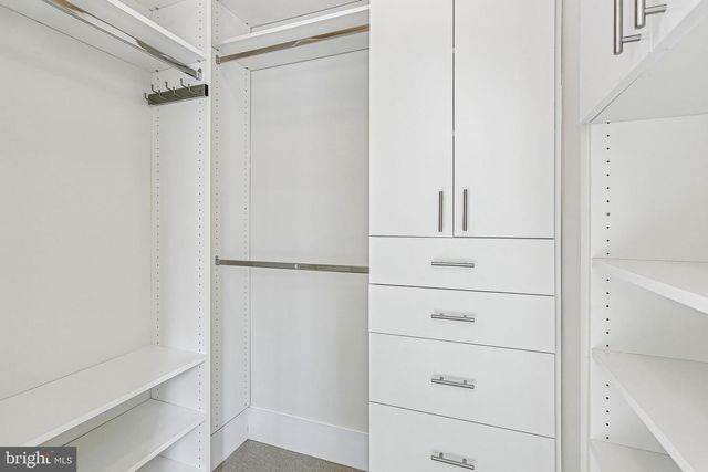 3675 CHEVY CHASE LAKE DR, Chevy Chase, MD 20815