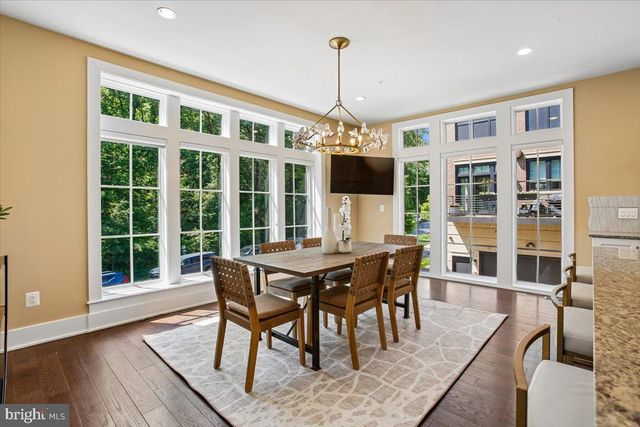 3675 CHEVY CHASE LAKE DR, Chevy Chase, MD 20815