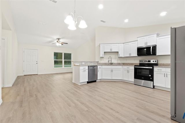 19925 SW LARK DRIVE, Dunnellon, FL 34431
