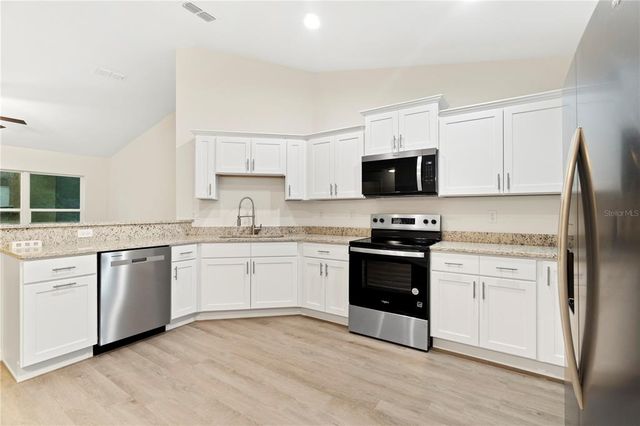 19925 SW LARK DRIVE, Dunnellon, FL 34431