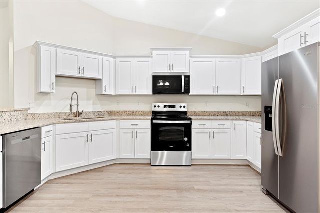 19925 SW LARK DRIVE, Dunnellon, FL 34431