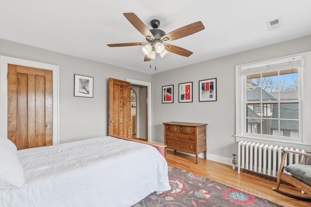 520 N Broadview St, Wichita, KS 67208