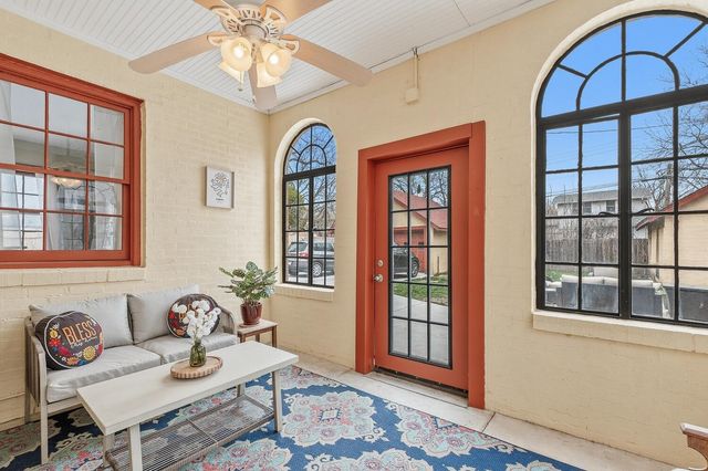 520 N Broadview St, Wichita, KS 67208