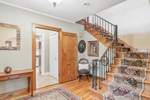 520 N Broadview St, Wichita, KS 67208