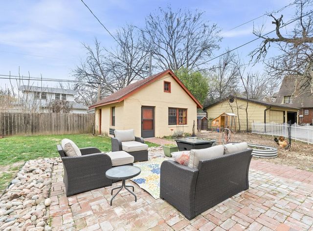 520 N Broadview St, Wichita, KS 67208