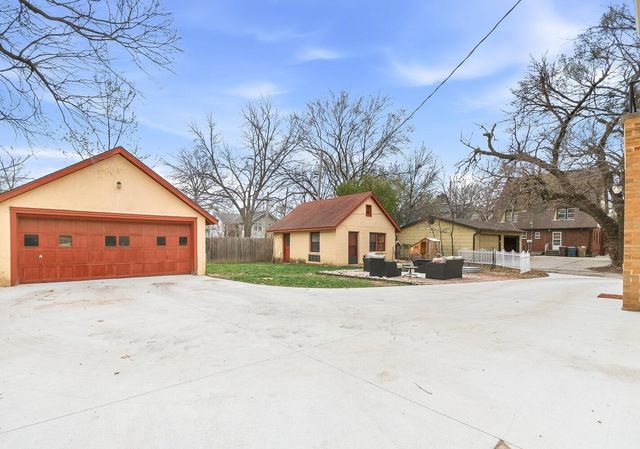 520 N Broadview St, Wichita, KS 67208