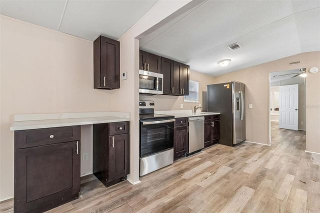 5010 EWELL ROAD, Lakeland, FL 33811