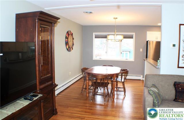 1925 Troxell Street, Hanover Twp, PA 18109