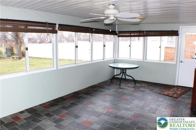 1925 Troxell Street, Hanover Twp, PA 18109