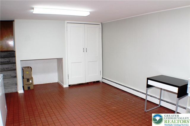 1925 Troxell Street, Hanover Twp, PA 18109