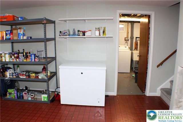 1925 Troxell Street, Hanover Twp, PA 18109