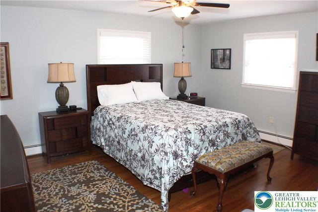 1925 Troxell Street, Hanover Twp, PA 18109