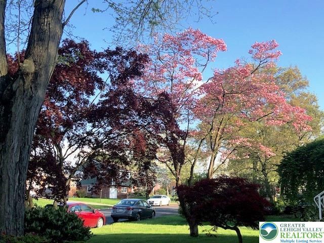 1925 Troxell Street, Hanover Twp, PA 18109