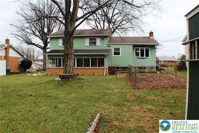 1925 Troxell Street, Hanover Twp, PA 18109