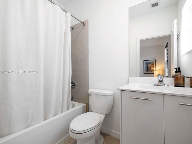 2349 NW 122nd Ter, Miami, FL 33167