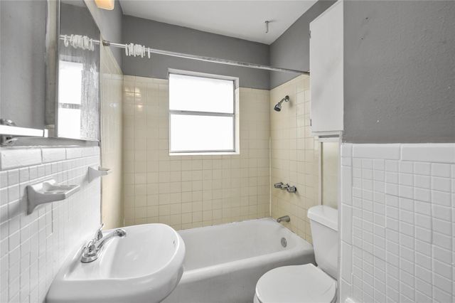 1501 Dunlavy Street, Houston, TX 77006