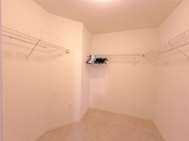 5600 S SPARROW HAWK COURT, Zephyrhills, FL 33541