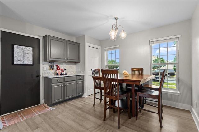 871 N Sandy LANE, Elkhorn, WI 53121