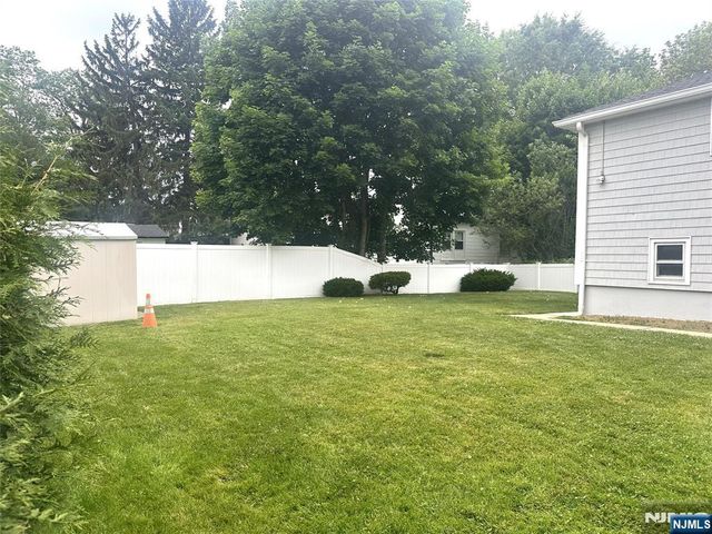 136 Grand Street, New Milford, NJ 07646