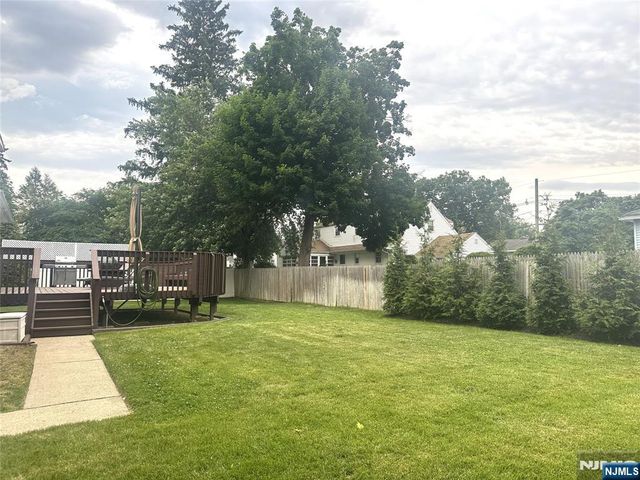 136 Grand Street, New Milford, NJ 07646