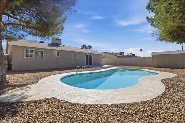 1208 Sandy Cove Street, Las Vegas, NV 89110