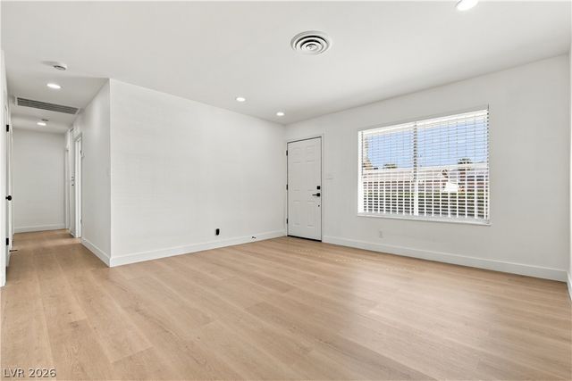 1208 Sandy Cove Street, Las Vegas, NV 89110