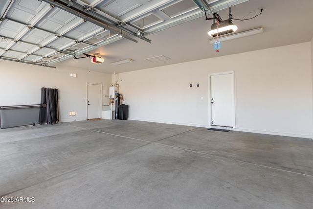 2740 S HONEYSUCKLE Lane, Gilbert, AZ 85295