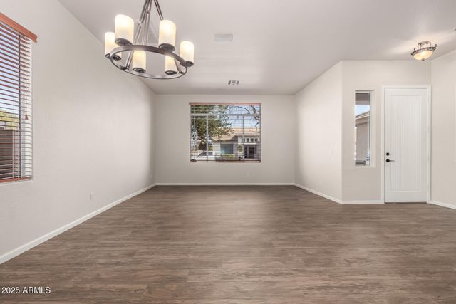 2740 S HONEYSUCKLE Lane, Gilbert, AZ 85295