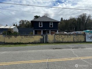 322 Railroad Avenue S, Kent, WA 98032