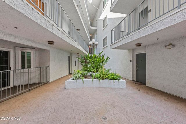 4401 Sepulveda Boulevard 306, Sherman Oaks, CA 91403