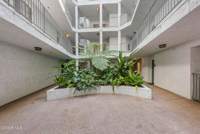 4401 Sepulveda Boulevard 306, Sherman Oaks, CA 91403