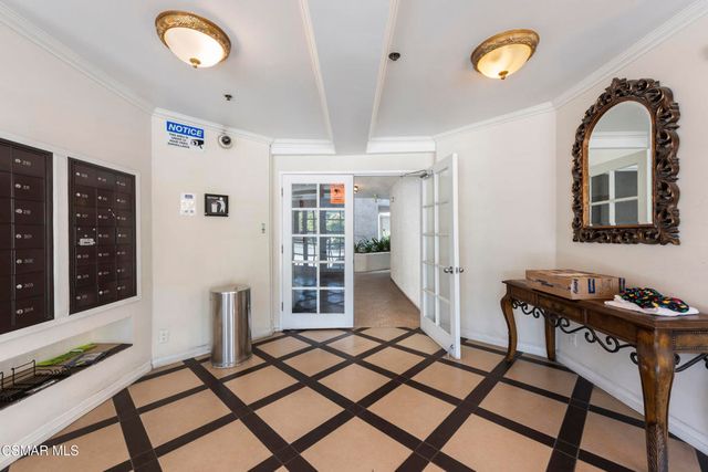 4401 Sepulveda Boulevard 306, Sherman Oaks, CA 91403