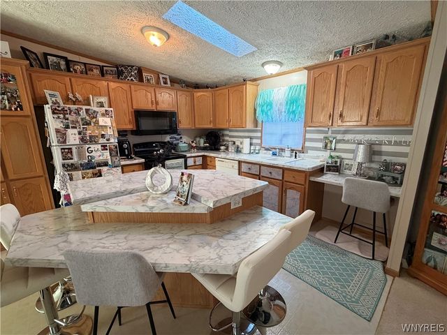 4104 Seneca 4104, Niagara, NY 14304