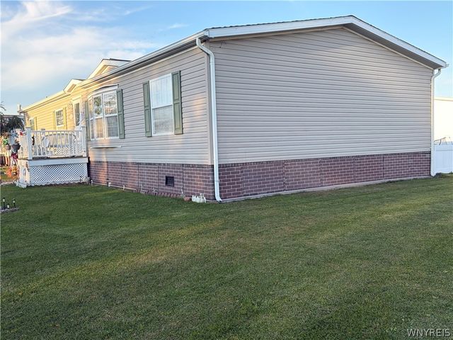 4104 Seneca 4104, Niagara, NY 14304