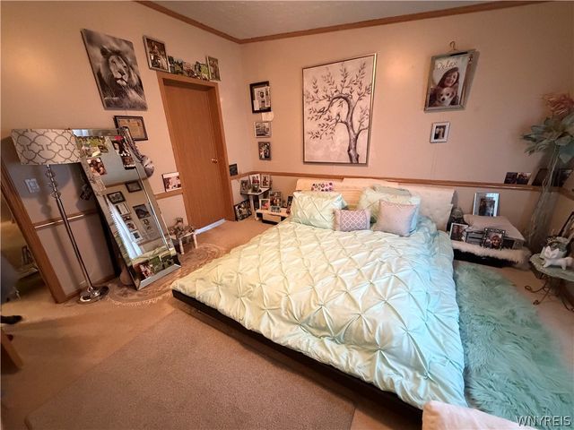 4104 Seneca 4104, Niagara, NY 14304