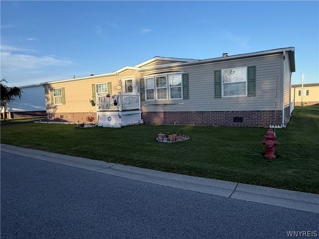 4104 Seneca 4104, Niagara, NY 14304