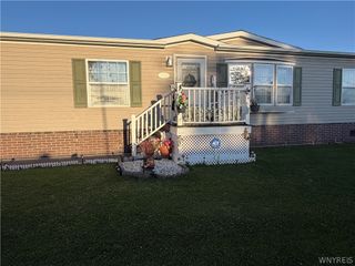 4104 Seneca 4104, Niagara, NY 14304