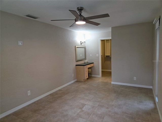 9071 RIDGE ROAD, Seminole, FL 33772