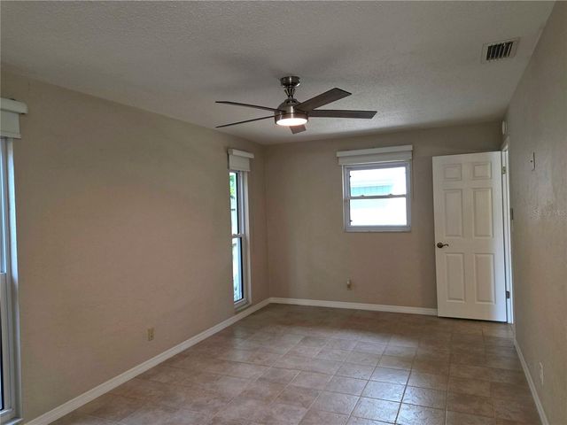 9071 RIDGE ROAD, Seminole, FL 33772