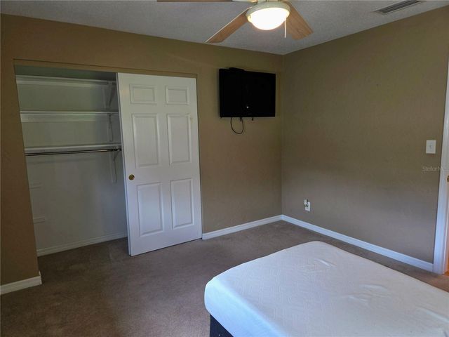9071 RIDGE ROAD, Seminole, FL 33772